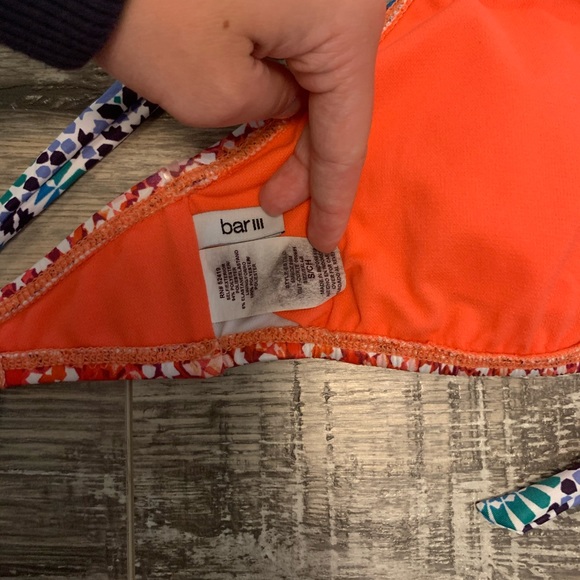 women’s high neck cross back swim top - Picture 3 of 3